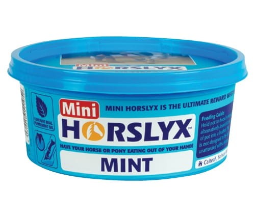 Lizawka-HORSLYX-witaminowa-Mint-650g.jpg